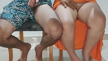 Esposa Colombiana Cachonda Se Coge Al Hermanastro De Su Marido A Escondidas