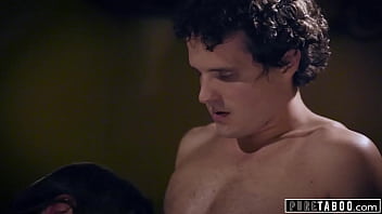 Athena Faris Dihamili Bergilir Oleh Pacar Dan Kakak Tirinya Yang Ganas