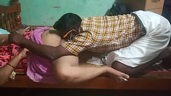Bibi Desi Kampungku Yang Seksi Dan Menggoda Bikin Video Panas Di Rumah