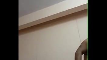 Pelayan Rumah Tangga Seksi Yang Menggoda