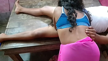Bhabhi Desa India Yang Liar Dan Menggairahkan