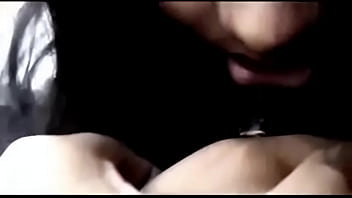 Gadis India Seksi Yang Menggairahkan