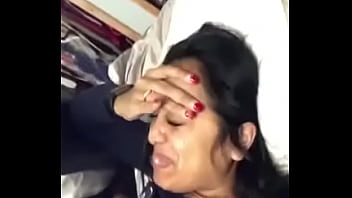Gadis Desi Yang Menggoda