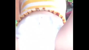 Paha Seksi Cewek Asia Di Bigo Live Basah Dan Menggoda