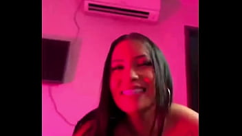 Viral! Cuzinho Apertado Da Blogueira Asiática Levando Bbc Sem Camisinha Ao Som De Orochi E Kevin O Chris