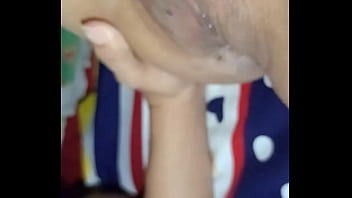 Gusto Kong Subukan Ang Bagong Dildo Ko, Napakalaki Sa Puke Ko, Tapos Kinain Ko Pa Ang Itlog At Titi Ng Aking Stepson