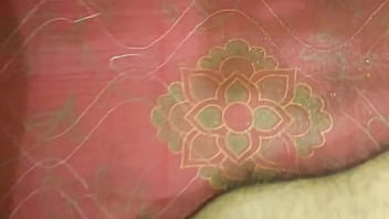 Gadis India Bergairah Dengan Pantat Kencangnya Ditembak Dari Belakang