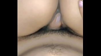 Pinatong Ko Ang Matigas Na Titi Ni Bagguetzz Sa Upuan At Sinakyan Ko Nang Mahalay