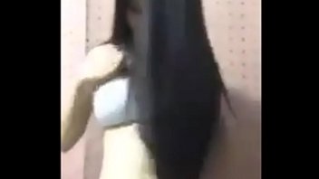 Tante Asia Goyang Hot Di Live Stream Facebook Bikin Ngecrot