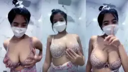 Live Streaming Dmx Aulmii Yogurt Basah-basahan Di Kamar Mandi