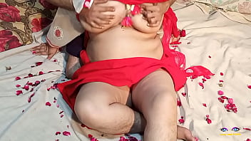 Istri Nakal Desi Dalam Gaun Merah Putih, Nafsu Menggebu Dalam Rekaman Audio Seks Berbahasa Hindi