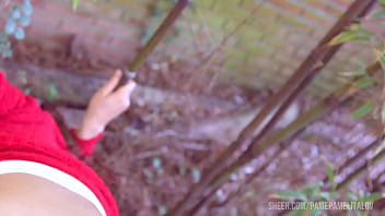 Aku Menggenjot Ibu Tiriku Yang Jepang Di Belakang Rumah