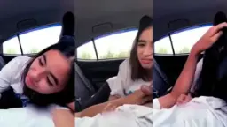 Gadis Sma Menggoda Dengan Mulutnya Di Dalam Mobil