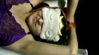 Pacar Seksi Minta Digencet Dan Diikat Saat Bercinta Dalam Video Mesra