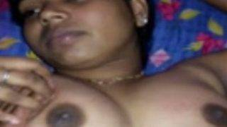 Perawat Desi Kamini Dari Kerala – 4 Adegan Panas Yang Menggoda
