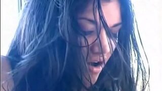 Video Mesum Lesbi: Cewek-cewek Saling Kencingi