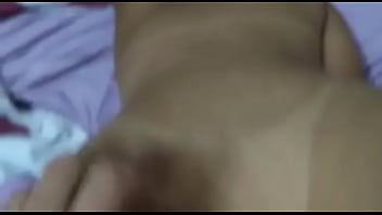 Safada Oferecendo O Cuzinho Para Ser Usado