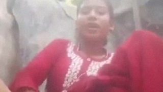 Gadis Bengali Desa Menggoda Dengan Wortel, Video Masturbasi Seksi Yang Menggairahkan