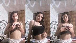 Gadis Smp Manis Menggoda, Main Jari Di Kemaluan Usia 11 Tahun