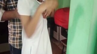 Menggila Di Lubang Pantat Adik Perempuanku Yang Baru 18 Tahun Dalam Video Seks Dehati