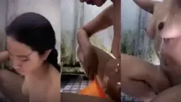 Mengintip Cewek Montok Lagi Mandi Telanjang