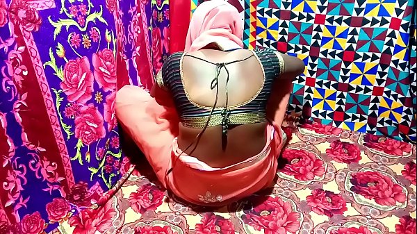 सासु माँ, आपकी देह बहुत उत्तेजक और भड़कीली है