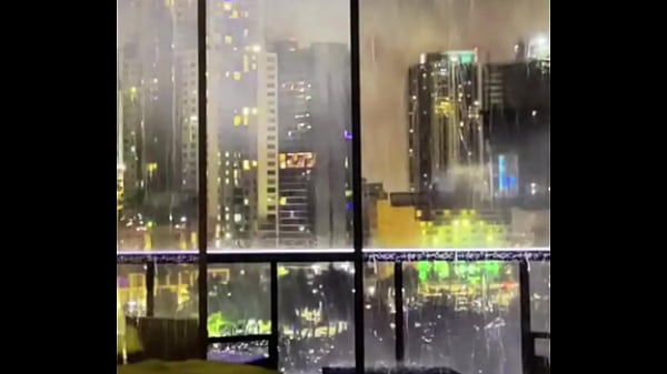 Pelacur Arab: Kisah Annojs Yang Menggairahkan