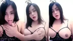 Dinda Montok Berpayudara Besar Cantik Dan Menggoda