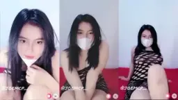 Gaun Dalaman Jaring Pink Yang Menggoda Dan Menyala