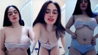 Tante Inem Live Hot Dengan Toge Montok Yang Menggoda