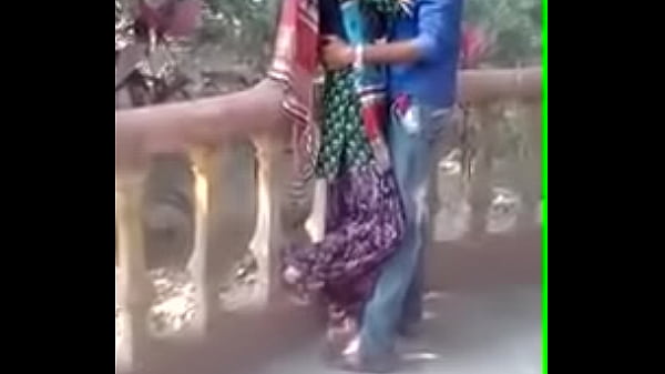 Bokong Montok Bhabi Desi Mainin Nafsu