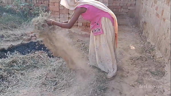 भैया ने भाभी को समझाने की कोशिश की, लेकिन आखिरकार उसने पूरी ताकत से उसे चोद दिया।