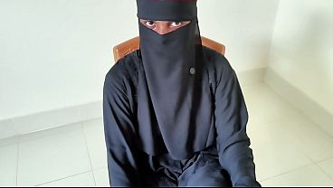 Gadis Berjilbab Bercinta Liar Di Ranjang Kamarku