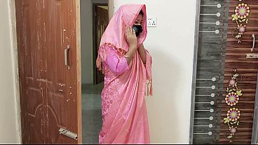 Desi Bhabhi Digebuki Ganas Sama Dever, Suara Benggolanya Bikin Greget