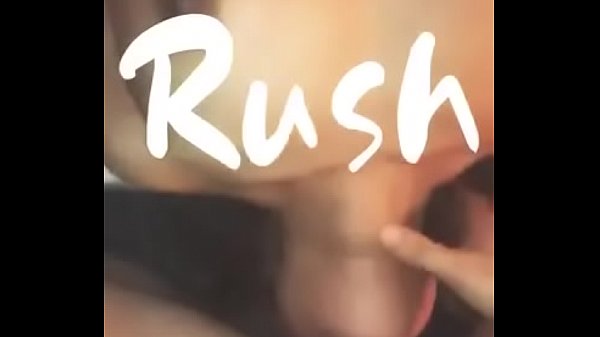 Cewek Tiongkok Seksi Yang Lagi Asyik Dimasukin Di Lubang Kemaluannya