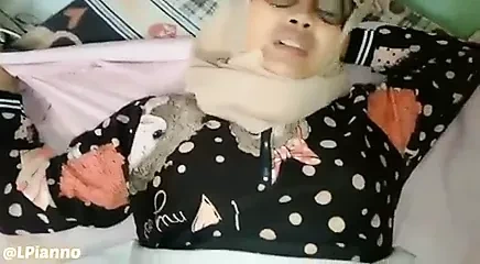 Indonesia Bandung Wife Fucks With Friend