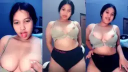 Gadis Remaja Montok Menggoda Vira