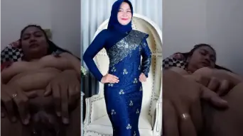 Masturbasi Menggairahkan Di Kamar Dengan Hijab