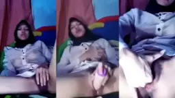 Nina Asanti Berhijab Lagi Menggairahkan, Menggoda Dengan Hasrat Membara