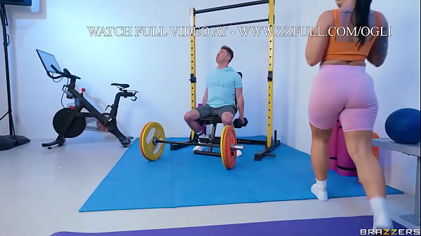 Payton Preslee: Ngentot Payudara Cewek Cabul Di Gym – Streaming Lengkap Di Brazzers