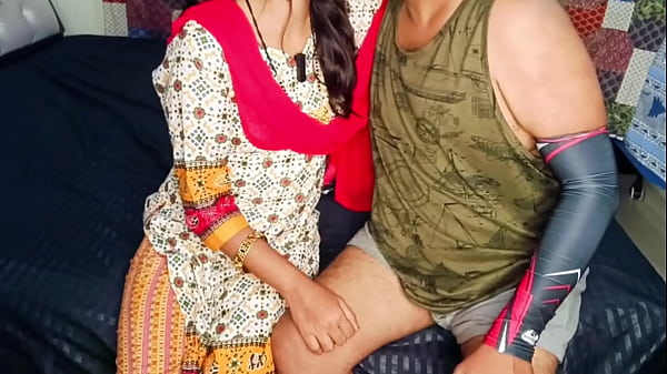 Mami Ko Paise Kamane Ka Ganda Tarika Batake Uski Chuddaai Ki