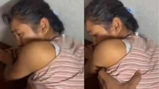 Cewek Biker Silchar Ngerengek Keras Di Video Sex Viral Ini