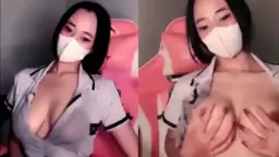 Mey Remas Payudara Besar Secara Live Di Platform 7