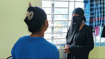 Istri Rumah Tangga Cantik Bercinta Liar Dengan Suami Di Video Desi Xxx