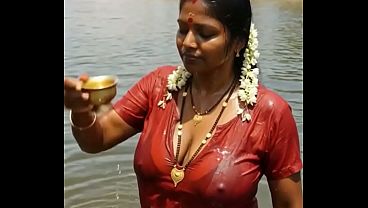 Desi Bhabhi Ai Lagi Pengen Digebukin