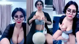 Sandra Cantik Mulus Ebot Binal Mango Live Bikin Muncrat