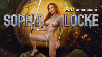 Spotot Januari: Gadis Montok Sophia Locke Siap Tempur Panas
