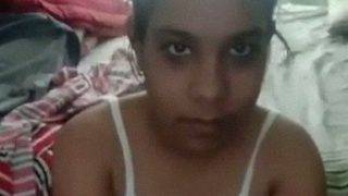 Tonton Video Isap Kontol India Yang Bikin Makin Basah