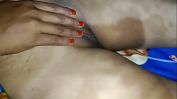 2023 Desi Bhabhi Saree Robek Di Desa, Ngewe Keras Suara Hindi Jelas Banget