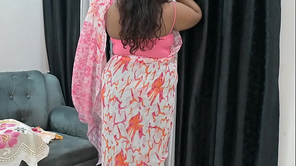 Bhabhi India, Susu Montok Bikin Ngiler